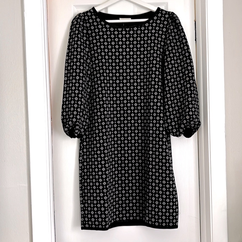 Max Studio Dress Black and grey triangle boxes patterned. Size medium. New.